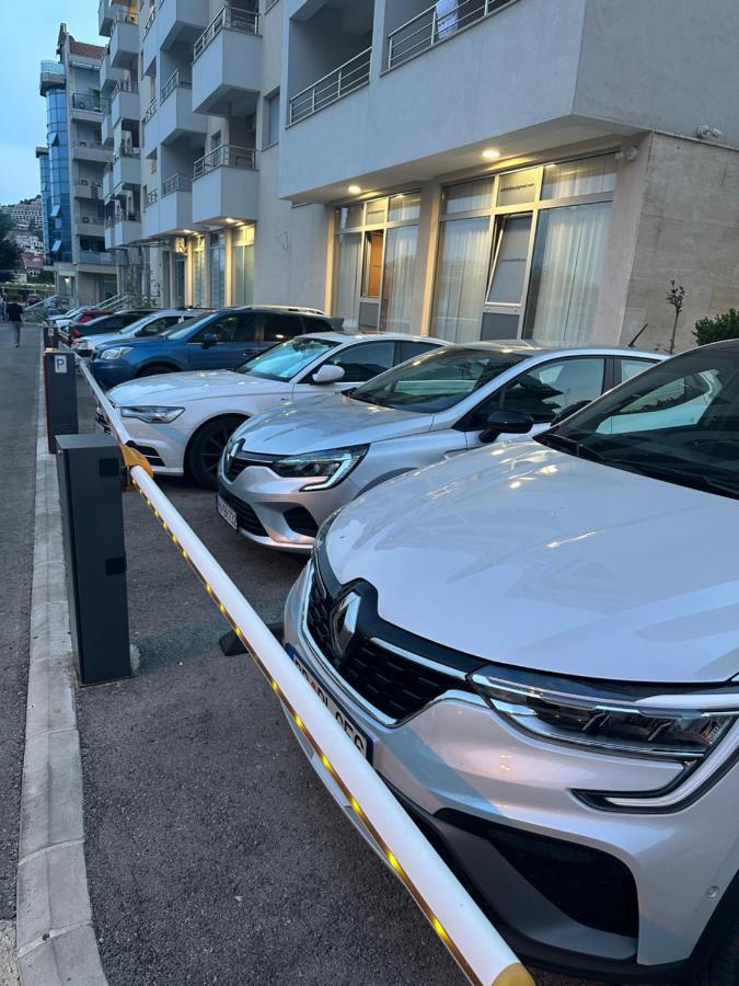 Adriatik Lux Apartments Budva Bagian luar foto