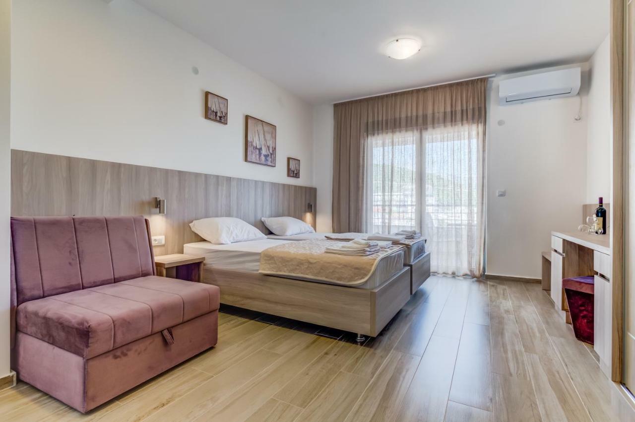 Adriatik Lux Apartments Budva Bagian luar foto
