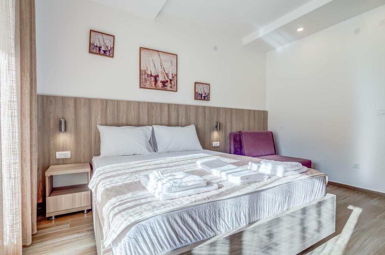 Adriatik Lux Apartments Budva Bagian luar foto
