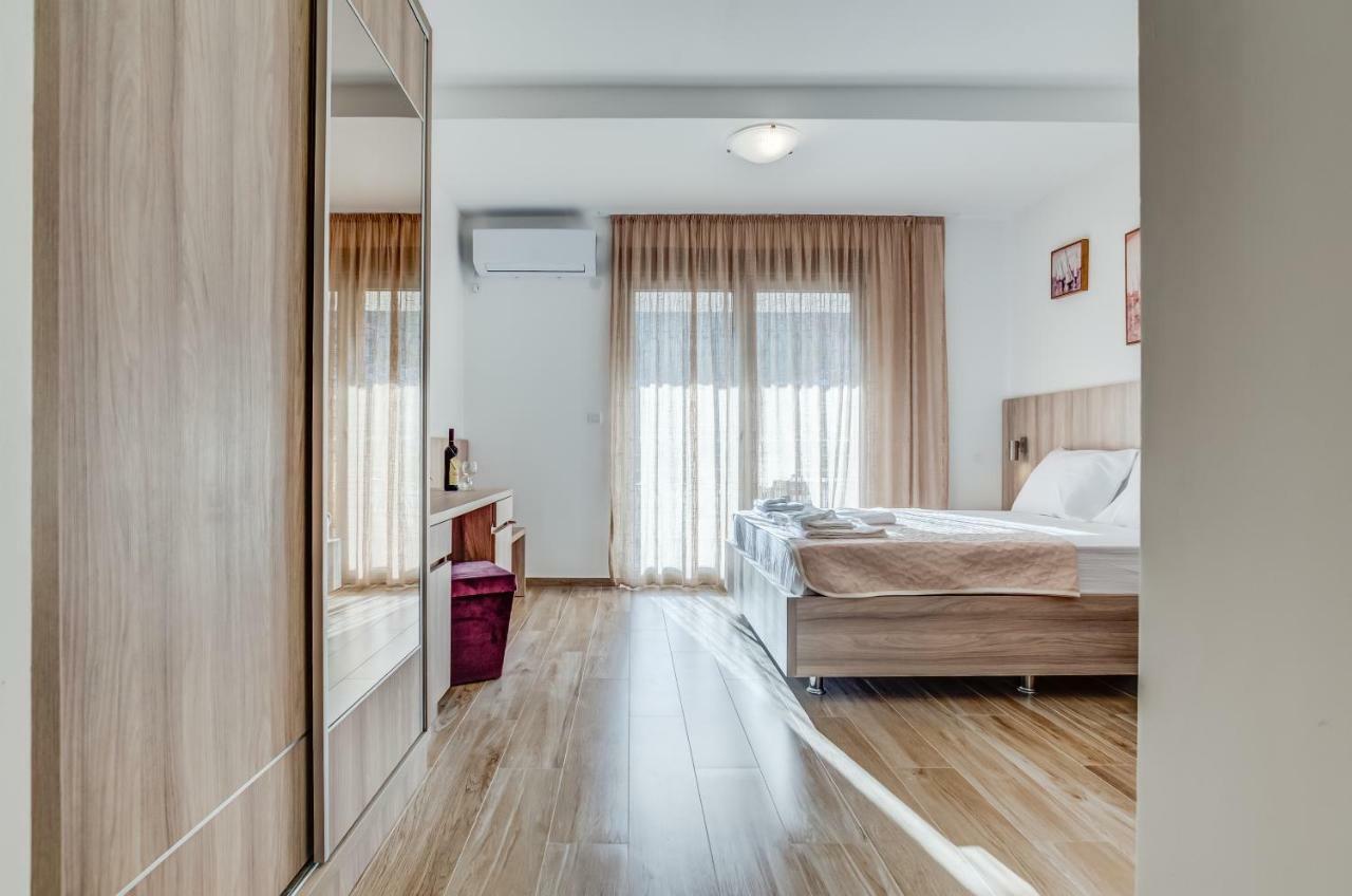 Adriatik Lux Apartments Budva Bagian luar foto