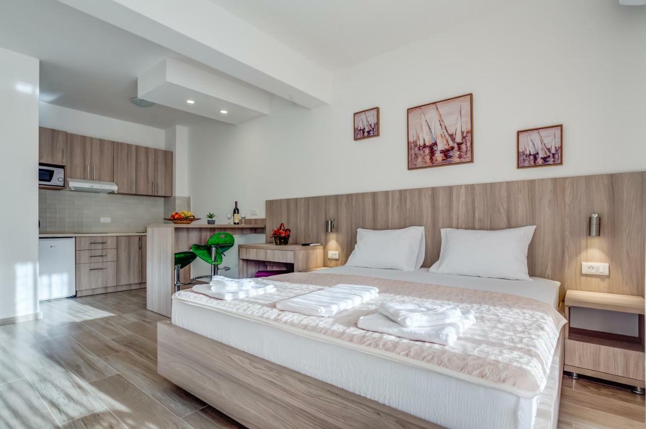 Adriatik Lux Apartments Budva Bagian luar foto