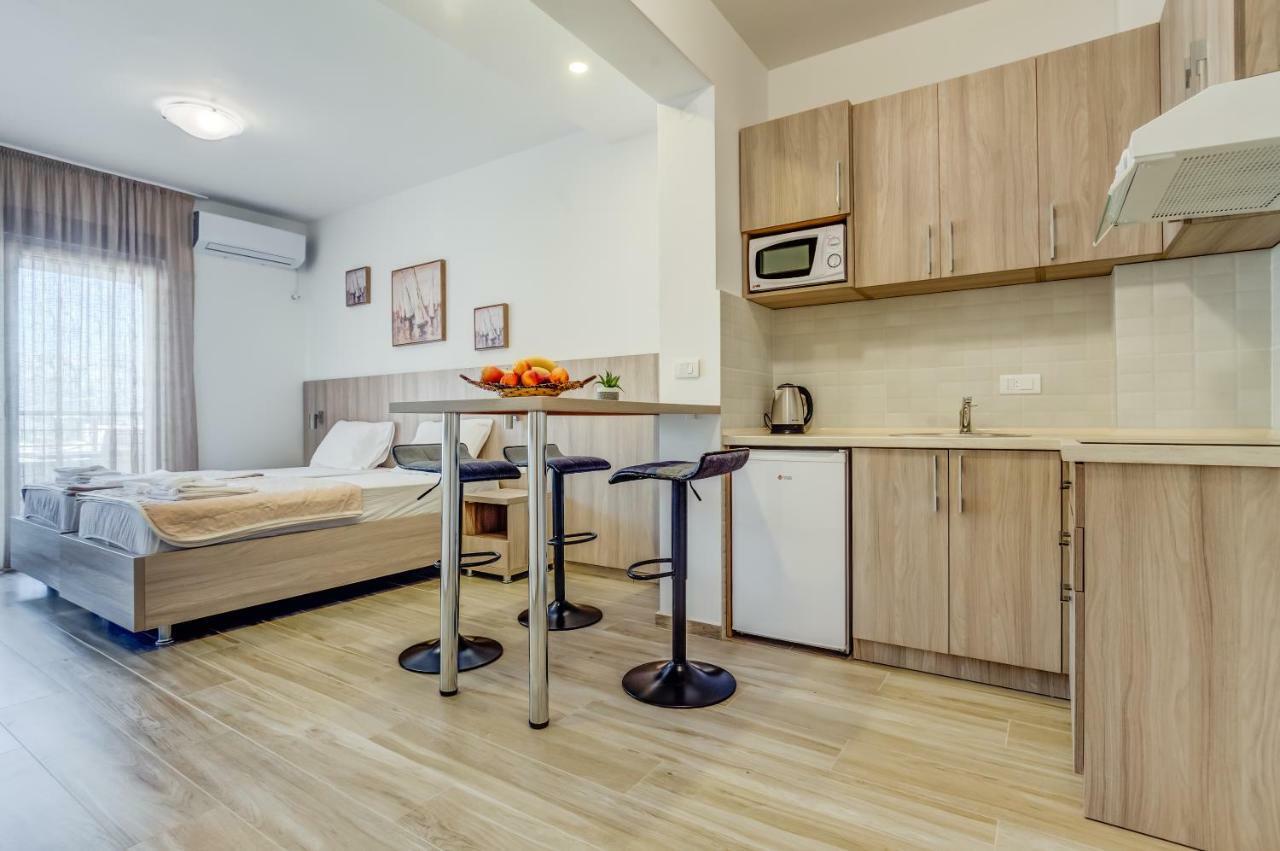 Adriatik Lux Apartments Budva Bagian luar foto